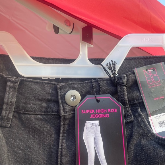 drippy faces - Picture 3 of 4